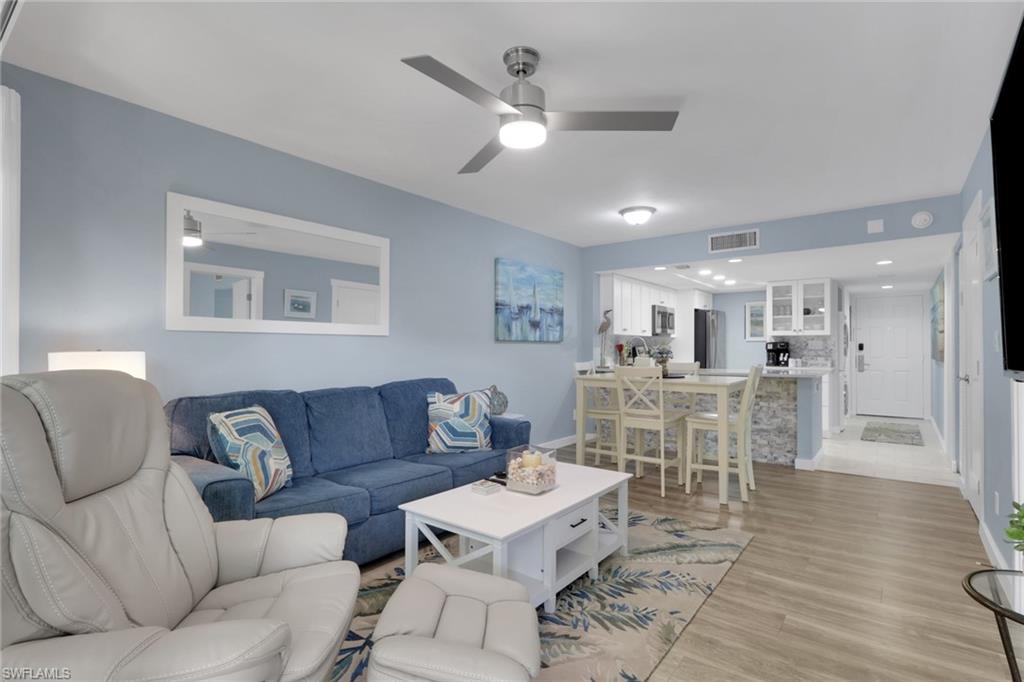 PARK SHORE RESORT - Residential