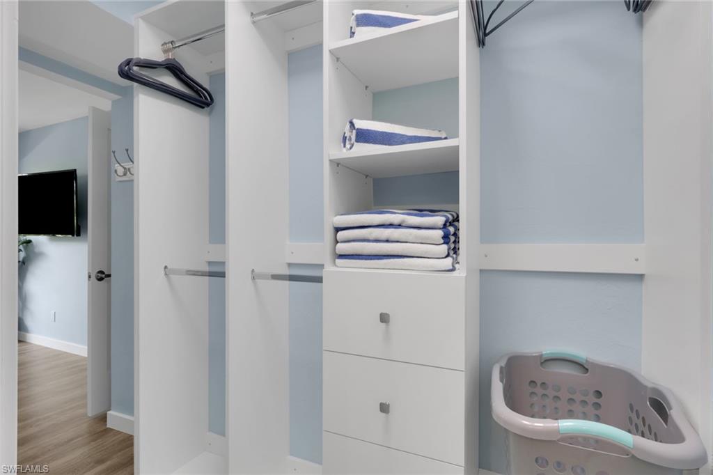 PARK SHORE RESORT - Residential