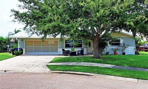 A home in NORTH FORT MYERS