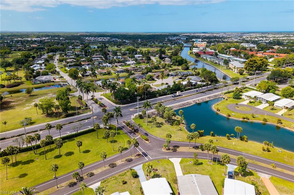 RIVIERA COLONY - Residential