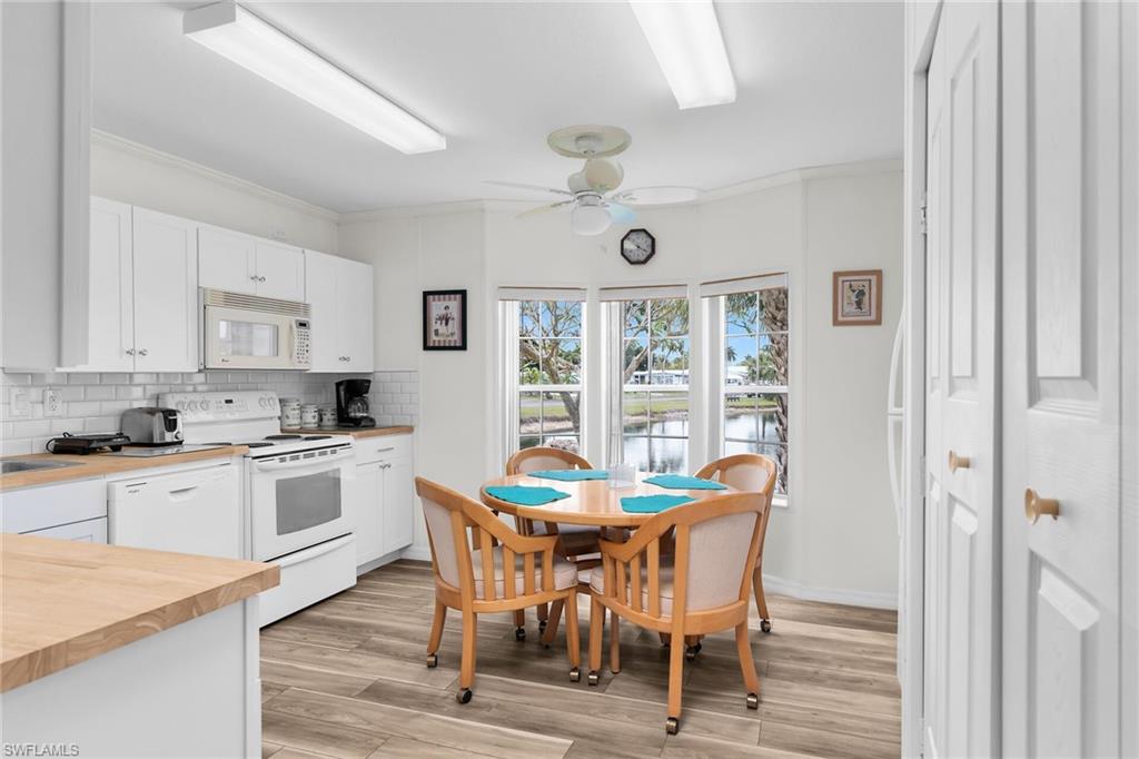 RIVIERA COLONY - Residential