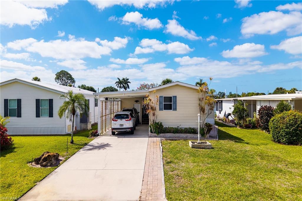 RIVIERA COLONY - Residential