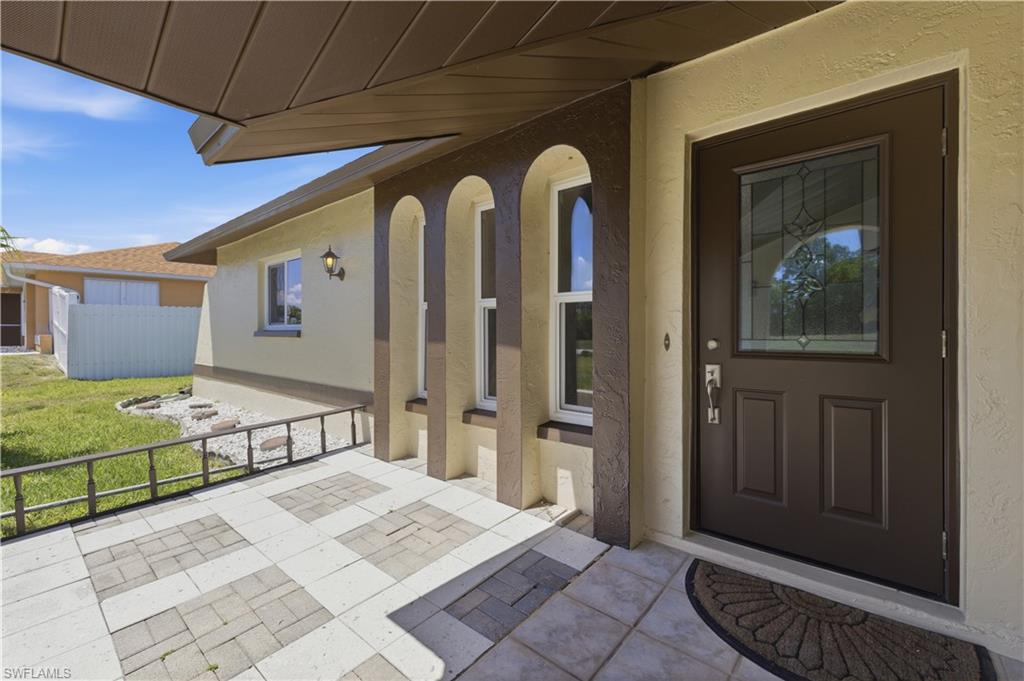 CAPE CORAL - Residential