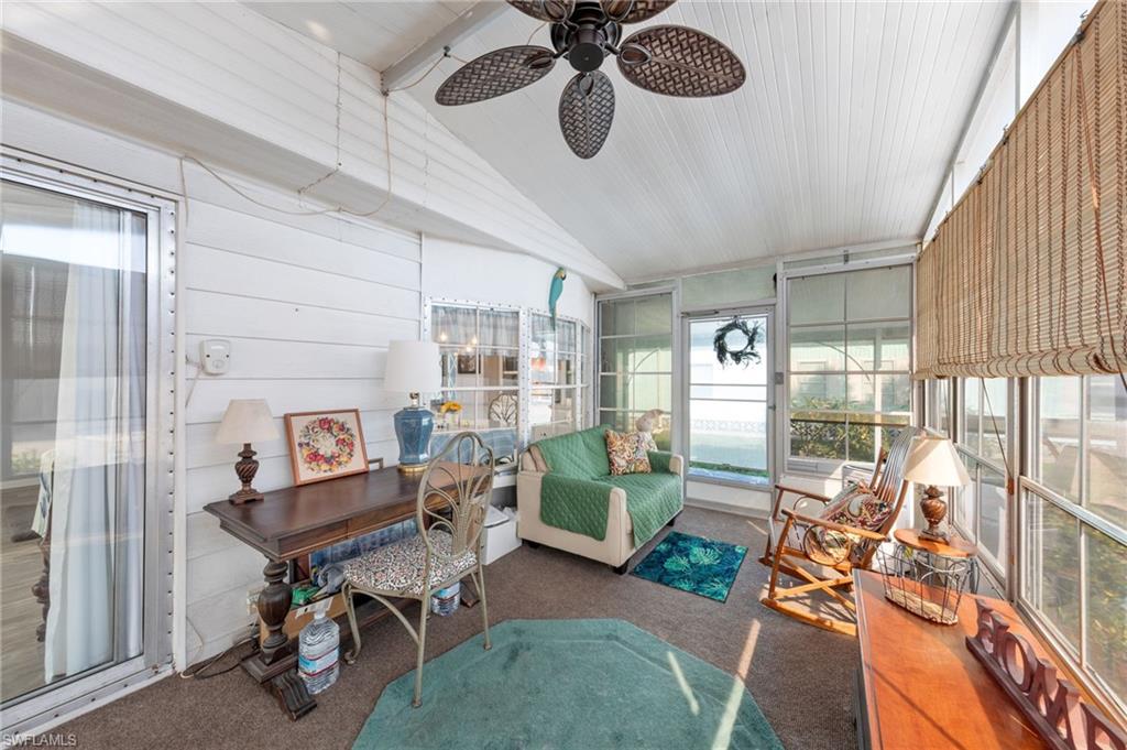 SIX LAKES COUNTRY CLUB - Residential