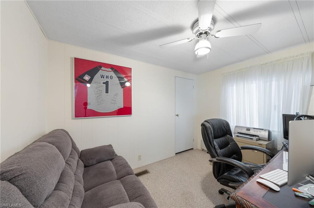 SIX LAKES COUNTRY CLUB - Residential