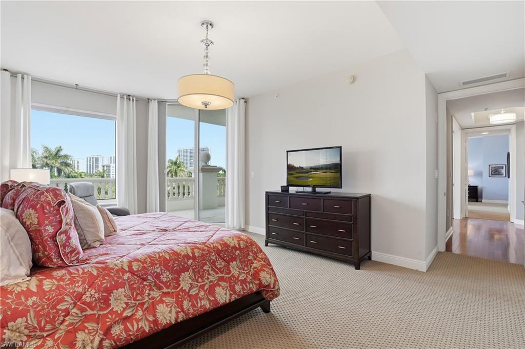 LA SCALA AT THE COLONY - Residential