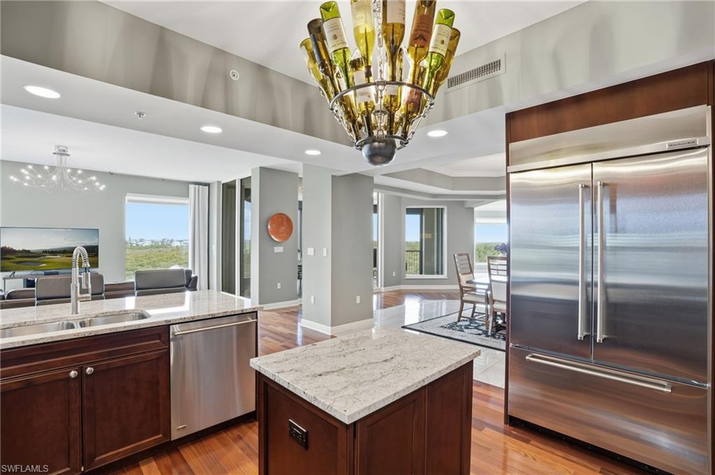 LA SCALA AT THE COLONY - Residential