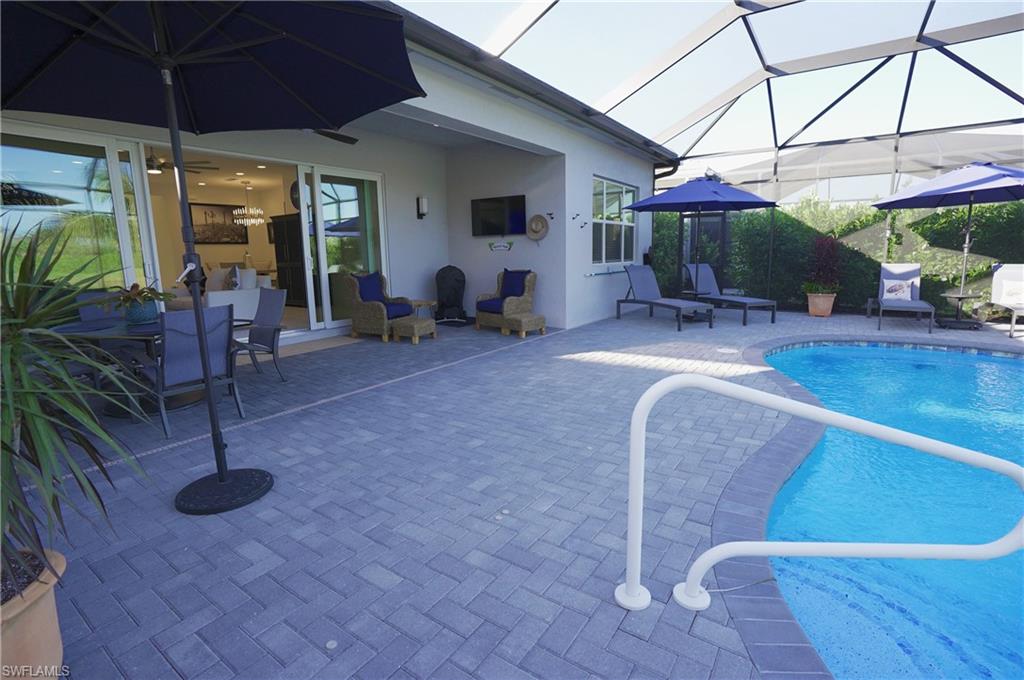 VALENCIA TRAILS - Residential