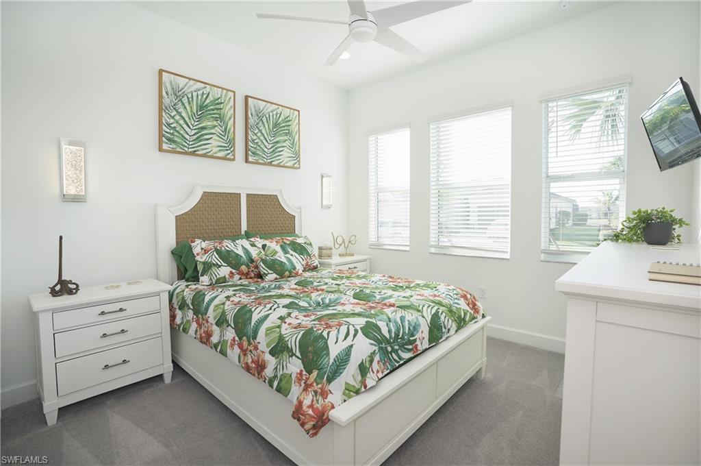 VALENCIA TRAILS - Residential