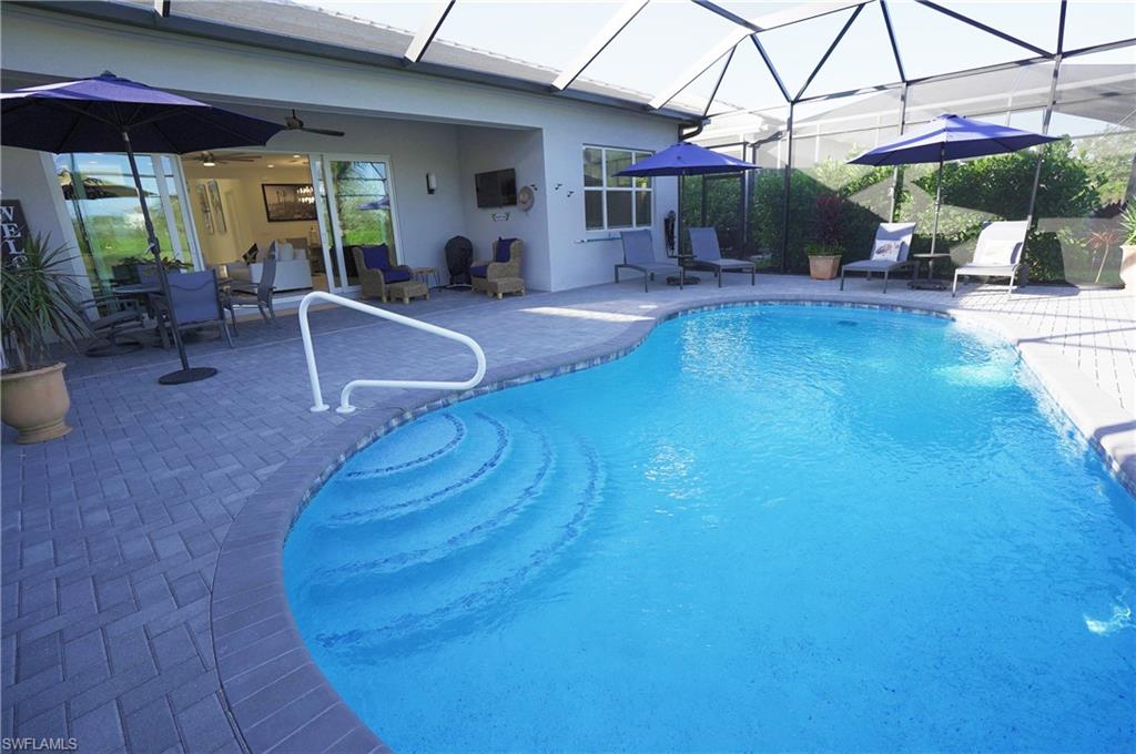 VALENCIA TRAILS - Residential