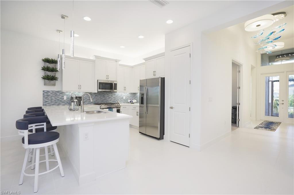 VALENCIA TRAILS - Residential