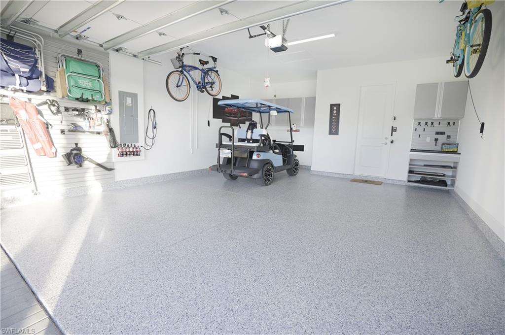 VALENCIA TRAILS - Residential