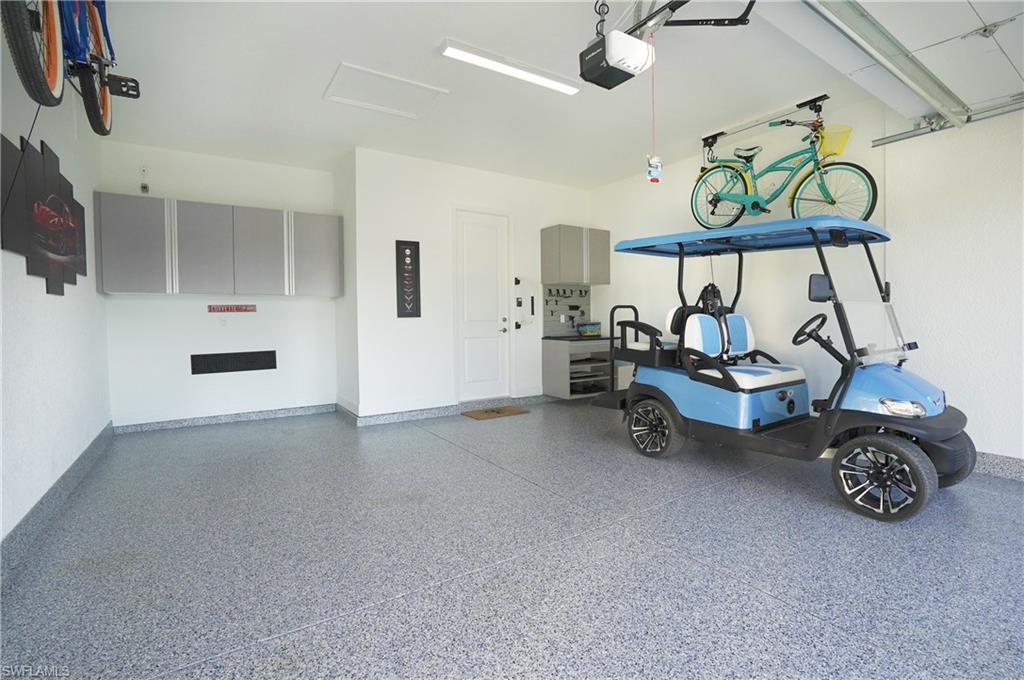 VALENCIA TRAILS - Residential