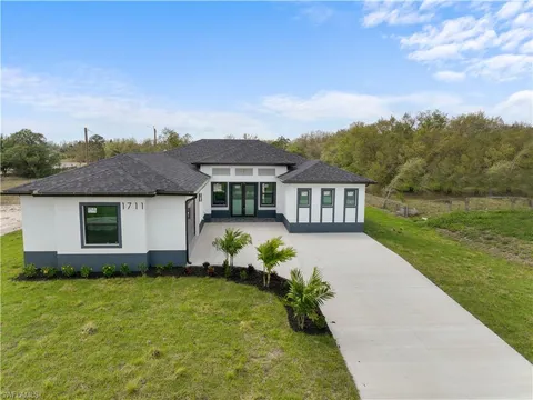 1711 Jefferson Ave, Lehigh Acres, FL 33972 - MLS#: 225014719