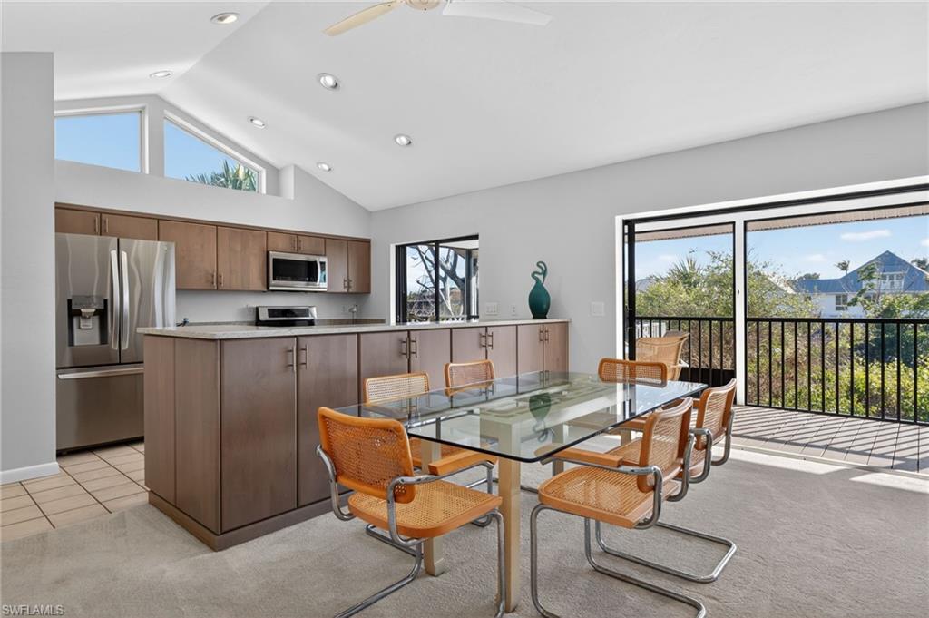 SANIBEL BAYOUS - Residential