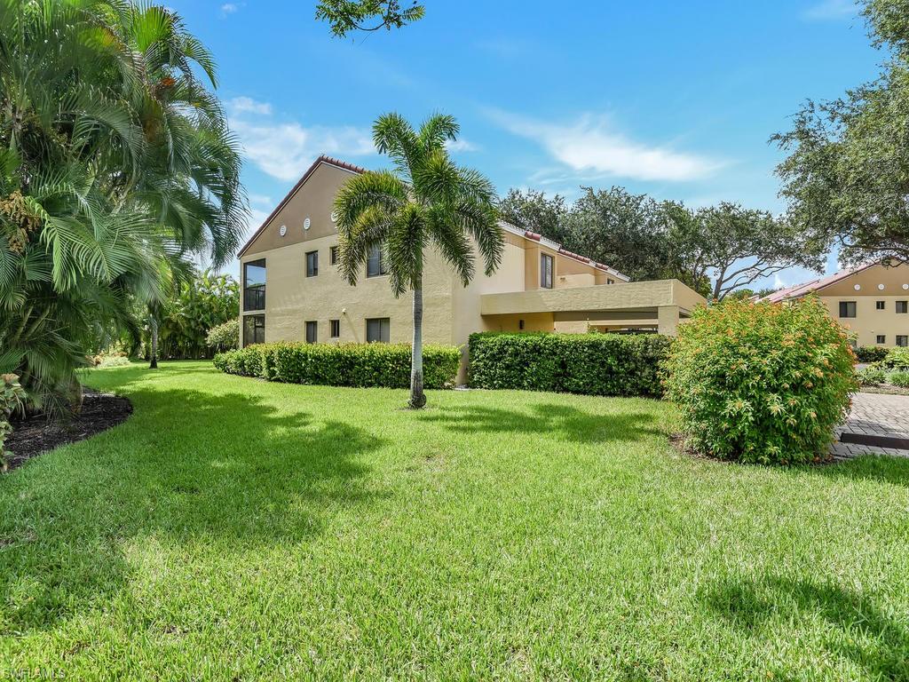 BEACHWALK GARDENS - Residential