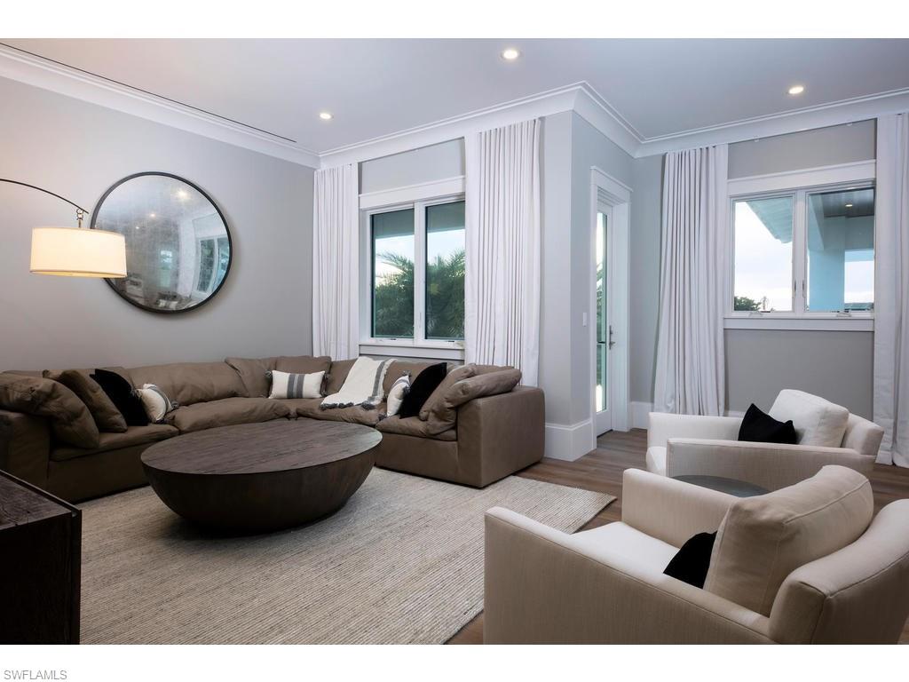 OLDE NAPLES - Residential