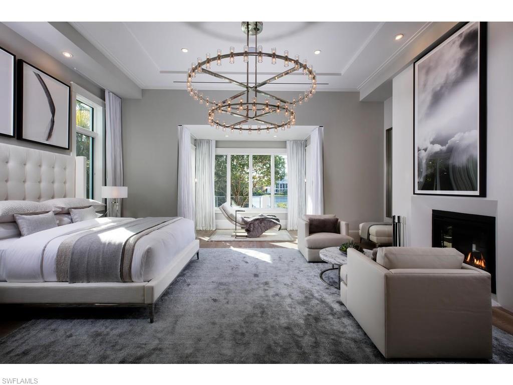 OLDE NAPLES - Residential