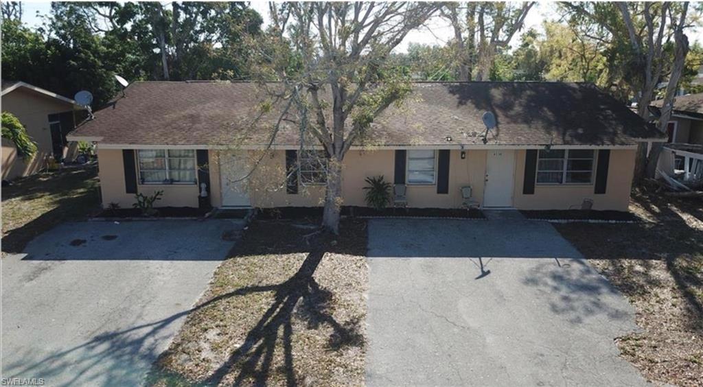 NAPLES TWIN LAKES - Residential