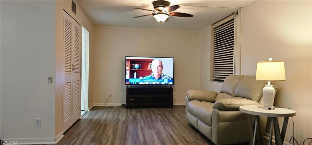 SCHOONER BAY - Residential Lease