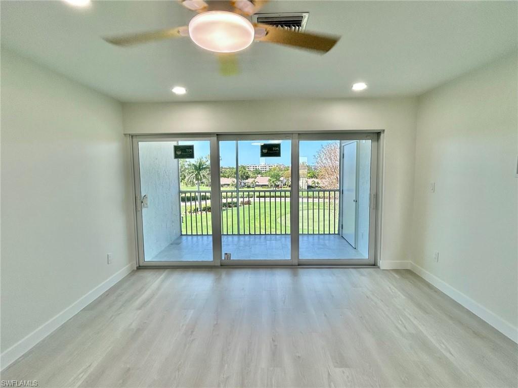 SEVEN LAKES - Residential