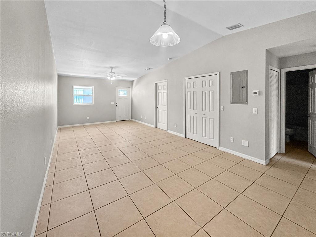 CAPE CORAL - Residential Lease