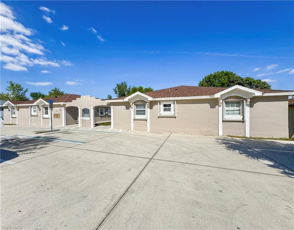 CAPE CORAL - Residential Lease