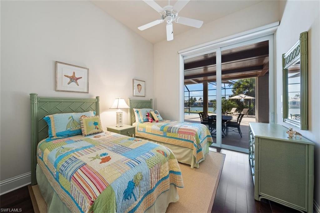 MARCO BEACH - Residential