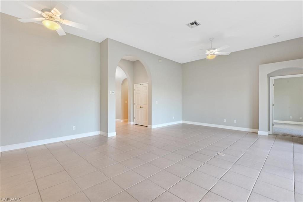 ISLAND COVE - Residential