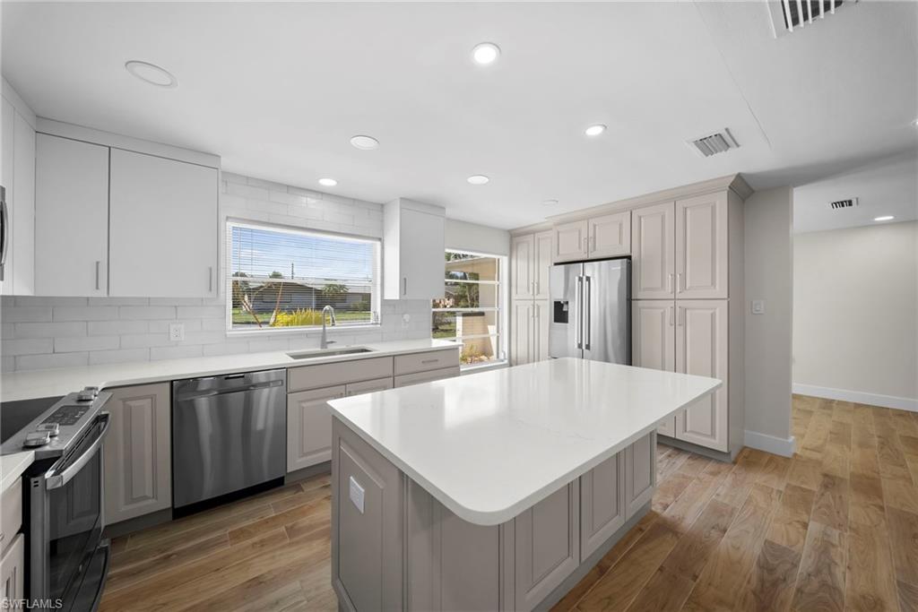 NATOMA PARK - Residential Lease