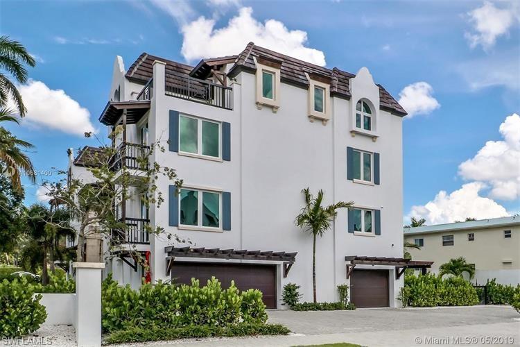 OLDE NAPLES - Residential