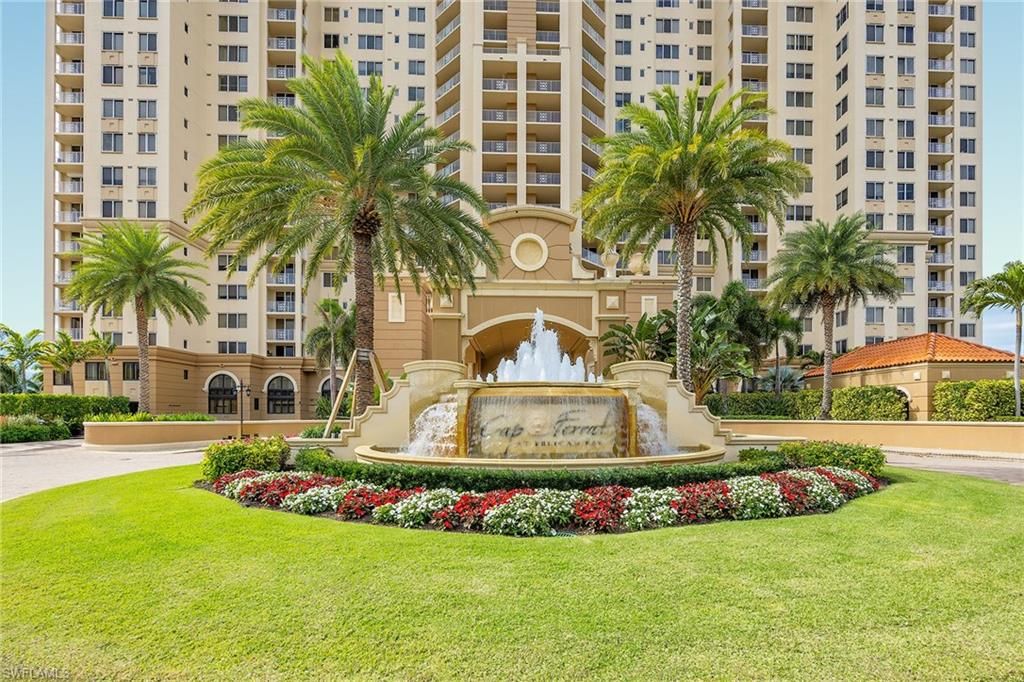 Photo of 6597 Nicholas BLVD E #405, NAPLES, FL 34108 (MLS # 226004716)