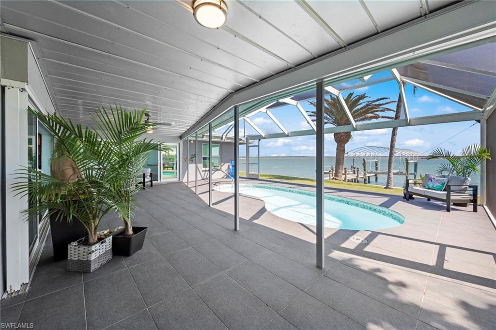 FAIRVIEW ISLES - Residential