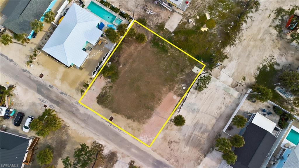 SHELL MOUND PARK - Land