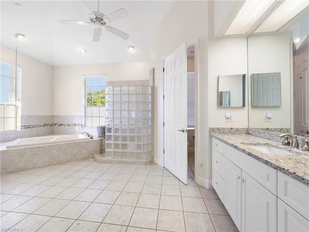 ISLAND PARK WOODLANDS - Residential