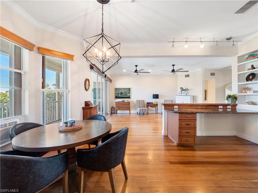 ISLAND PARK WOODLANDS - Residential