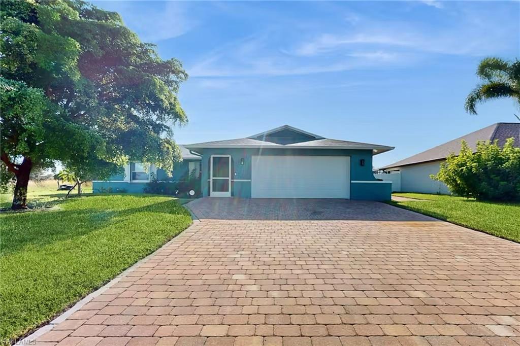 CAPE CORAL - Residential Lease