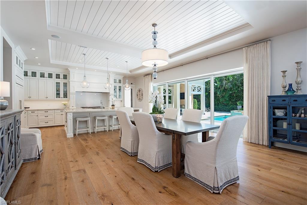 MOORINGS - Residential