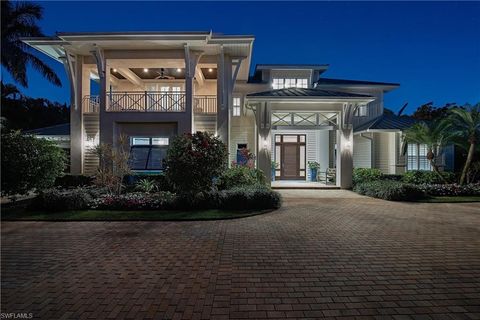670 Mooring Line DR NAPLES FL 34102