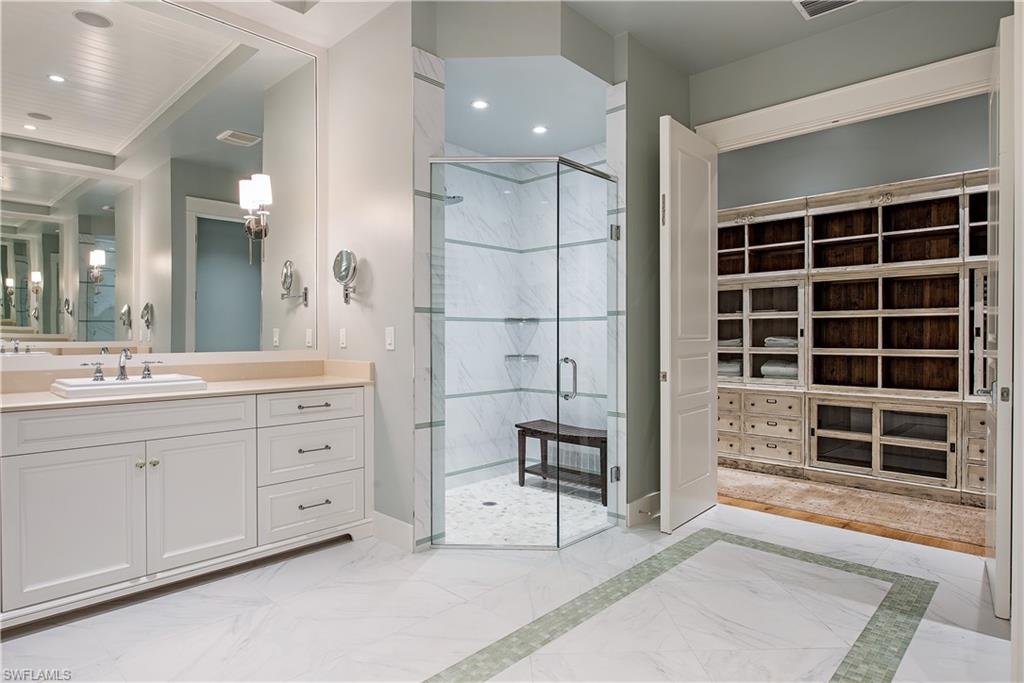 MOORINGS - Residential