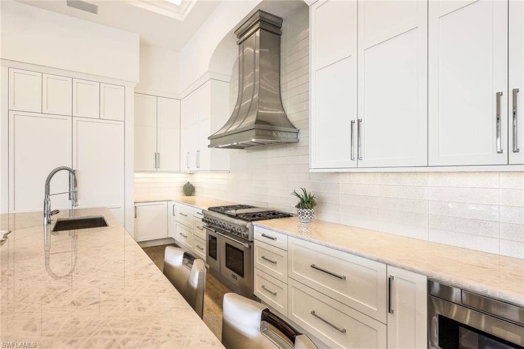 OAK KNOLL AT BONITA BAY - Residential