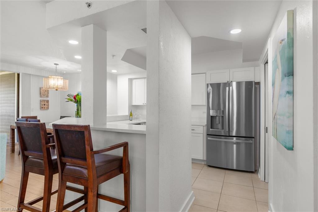 LAND'S END - Residential