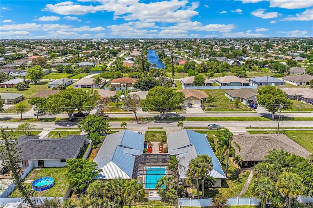 CAPE CORAL - Residential