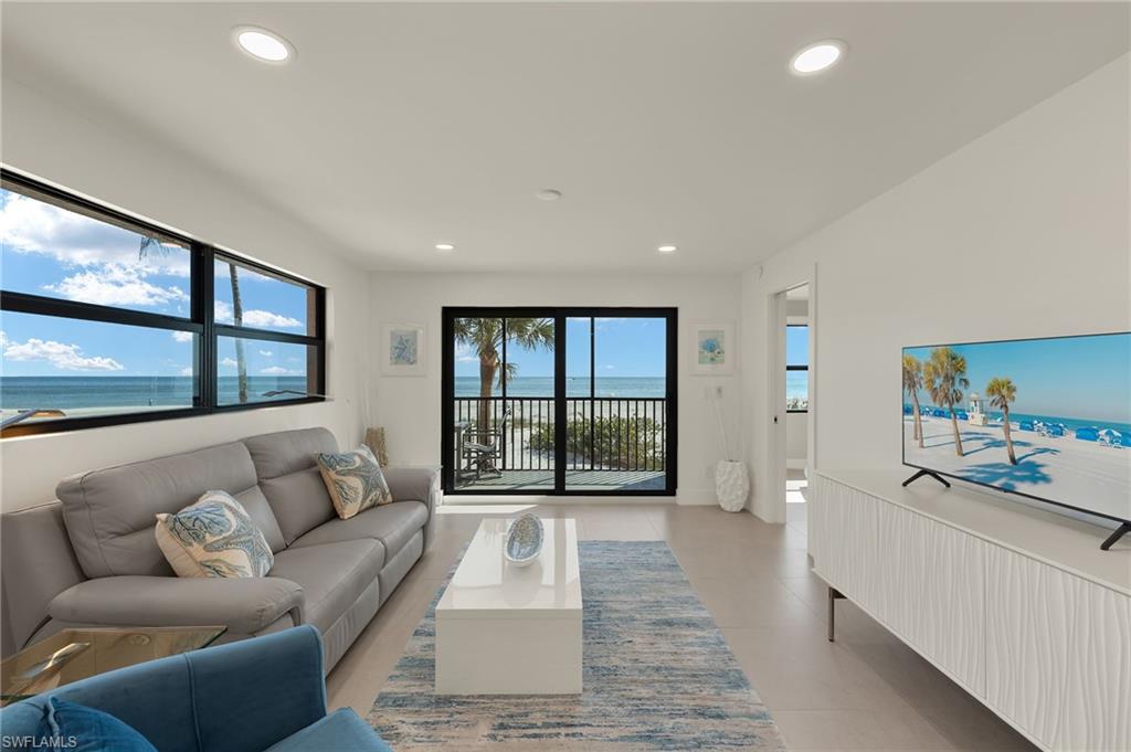 OCEANS REACH CONDO - Residential