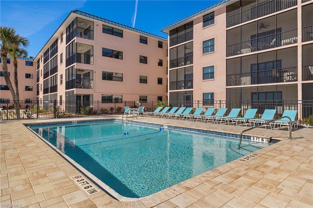 OCEANS REACH CONDO - Residential