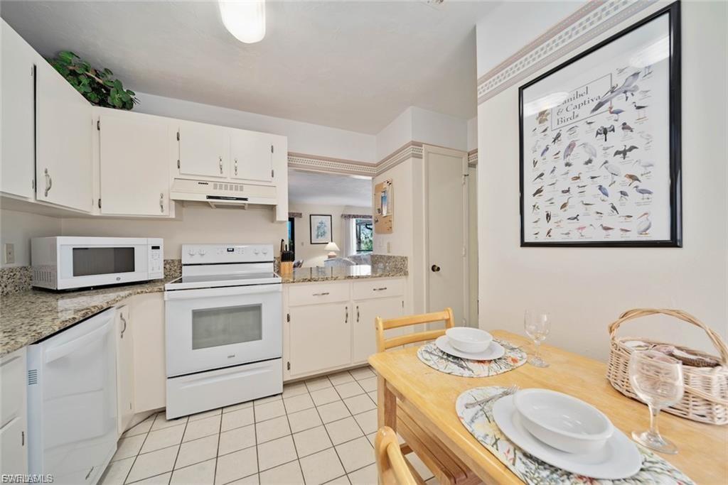 BLIND PASS CONDO - Residential