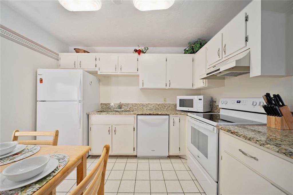 BLIND PASS CONDO - Residential