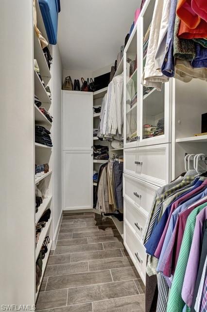 ESPLANADE - Residential