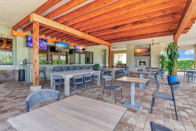 ESPLANADE - Residential