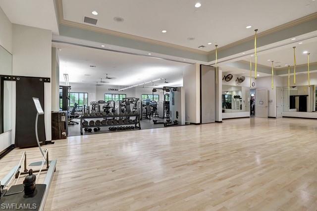 ESPLANADE - Residential